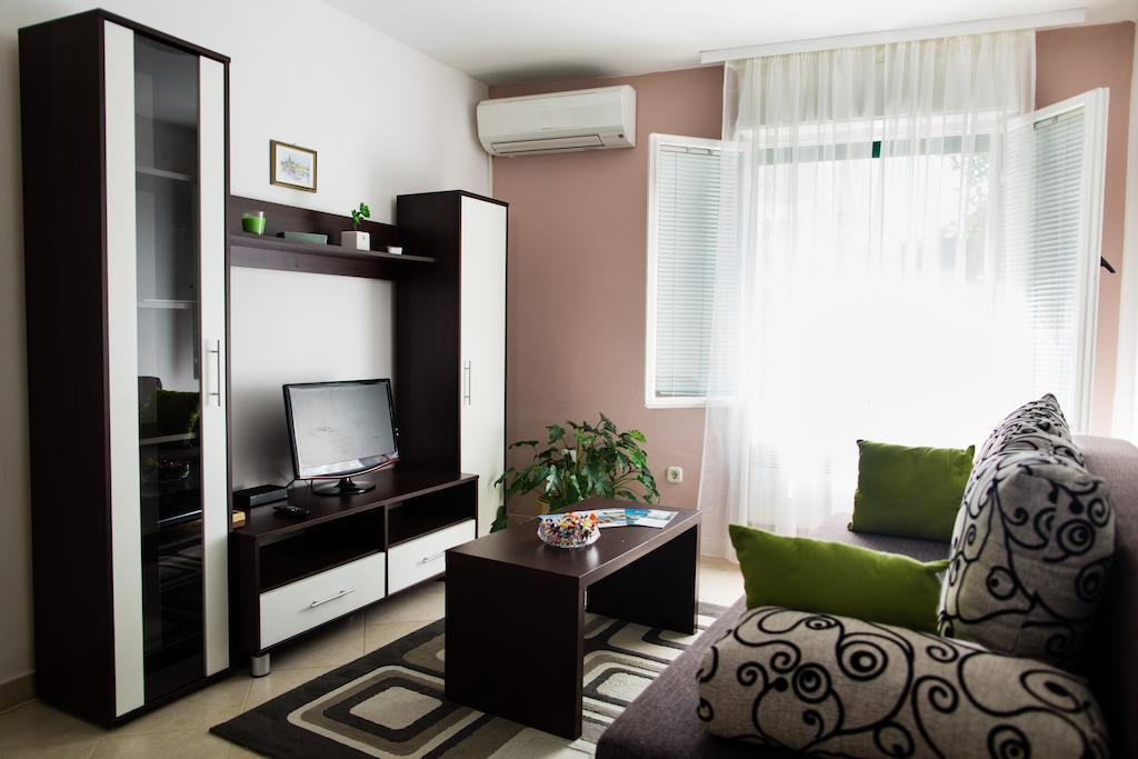 Apartments Kanajet Kaštela Habitación foto
